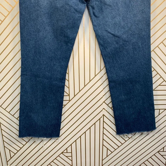 GRLFRND Tatum Crop Flare Jeans in‎ Only Lies Wash - Picture 8 of 11